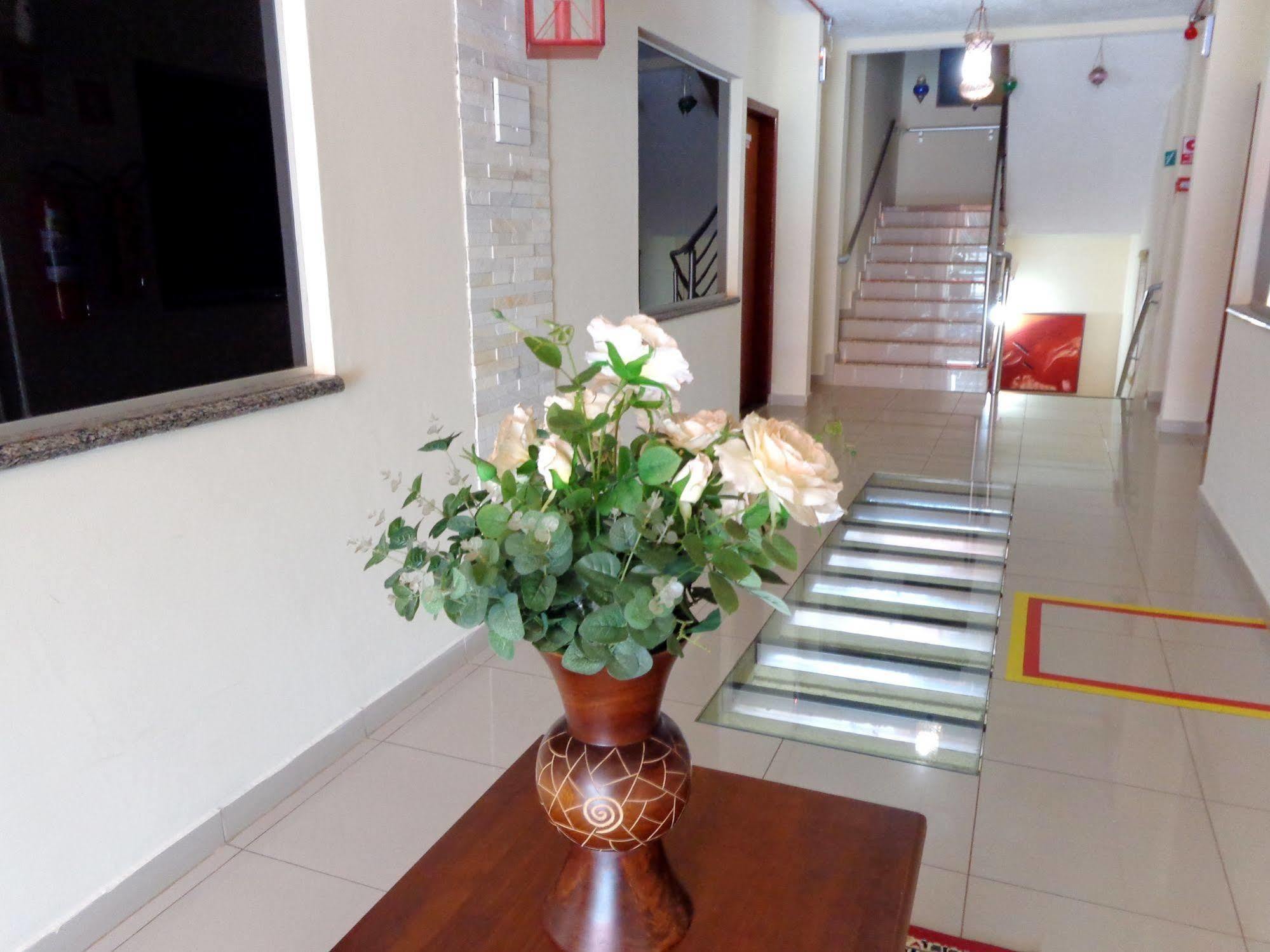 Hotel Marrocos Порту-Велью Экстерьер фото