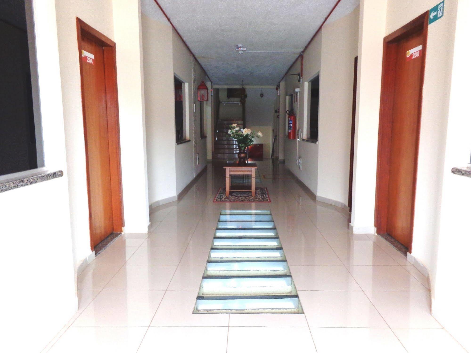 Hotel Marrocos Порту-Велью Экстерьер фото